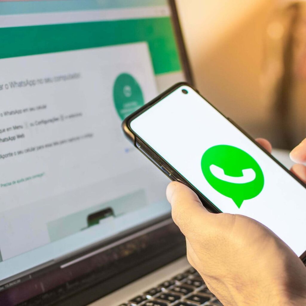 whatsapp web